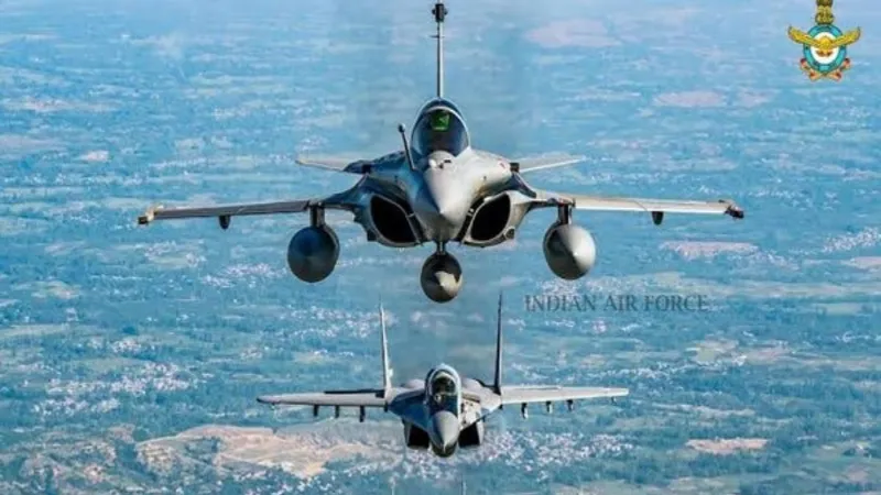 12वीं पास वालों के लिए भारतीय वायुसेना में शामिल होने का सुनहरा मौका, जानें अप्लाई की लास्ट डेट