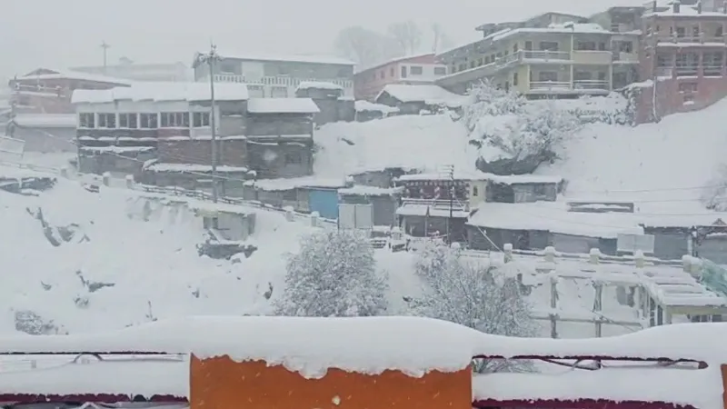 Next 24 hours will be heavy for Uttarakhand alert issued regarding snowfall and avalanche