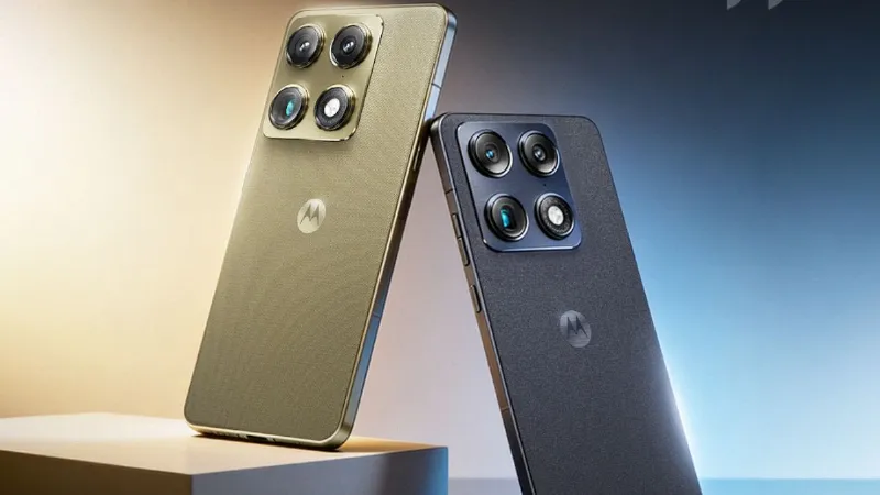शानदार डिस्प्ले और दमदार परफॉर्मेंस... Motorola के इस प्रीमियम फोन पर भारी डिस्काउंट, यहां सेल शुरू
