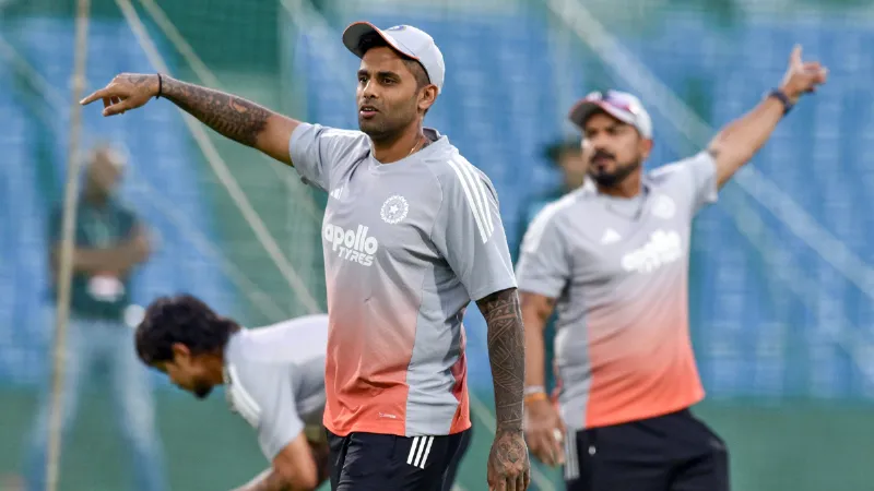 बतौर कप्तान सूर्यकुमार यादव का जलवा, इस मामले में धोनी को पछाड़ा, अब रोहित शर्मा के रिकॉर्ड पर नजर