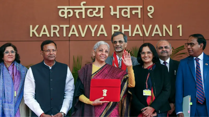 हाईस्पीड रेल कॉरिडोर, शिप रिपेयर सेंटर और महिला हॉस्टल... बिहार को बजट में क्या-क्या मिला? जानें सबकुछ