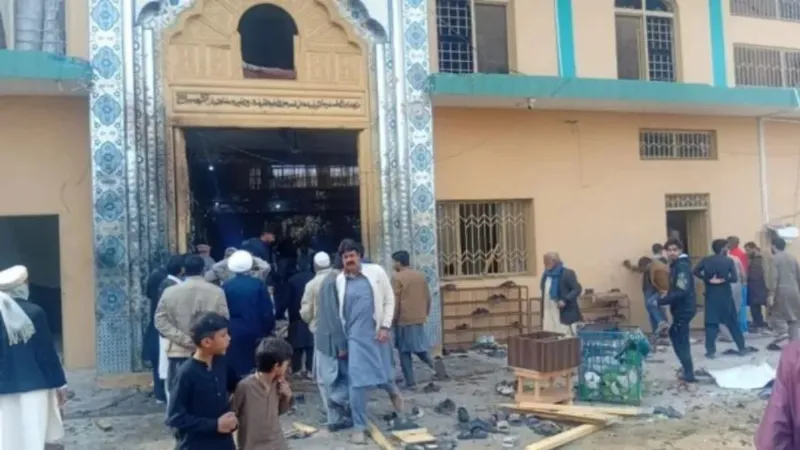 गंभीर समस्याओं से ध्यान हटाने के लिए दूसरों पर आरोप... इस्लामाबाद मस्जिद में हुए विस्फोट पर आया MEA का बयान