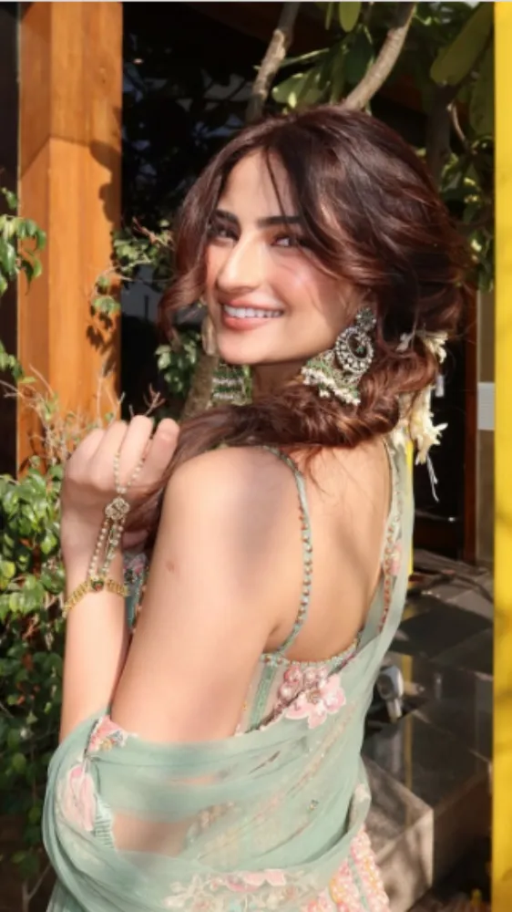 पलक तिवारी के ट्रेडिशनल लुक ने फैंस को बनाया दिवाना, फोटो वायरल