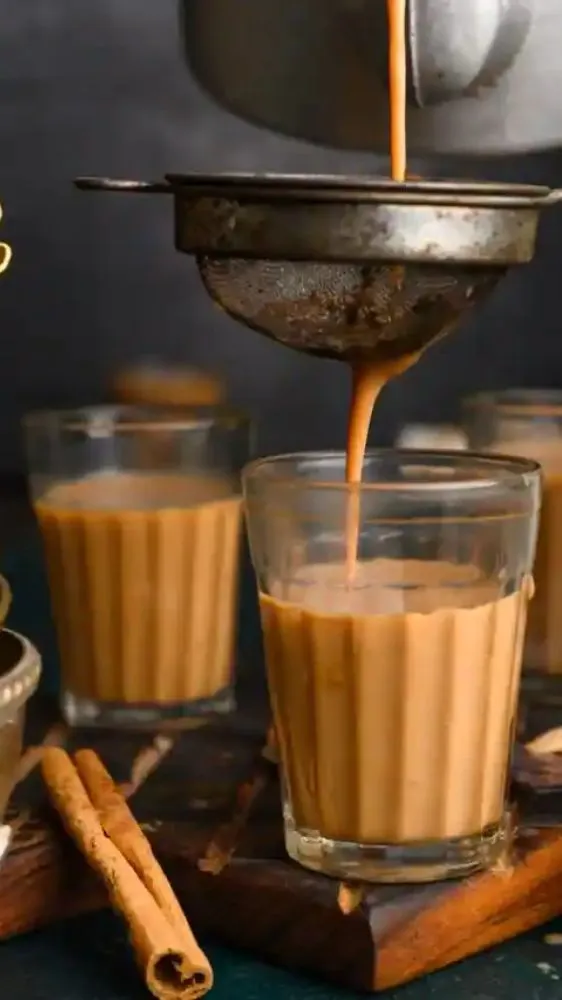 चाय की लत बन सकती है सेहत की दुश्मन! अगर जान लिए नुकसान तो आज ही कर लेंगे तौबा