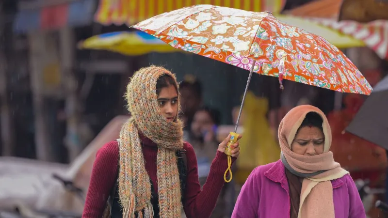 Today Weather: अगले 12 घंटे में 3 राज्यों में होगी बारिश! फिर बढ़ेगी ठंड, IMD का अलर्ट जारी