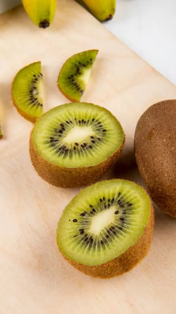 डेली कीवी खाने के मिलते हैं अनगिनत फायदे, जानकर दंग रह जाएंगे आप