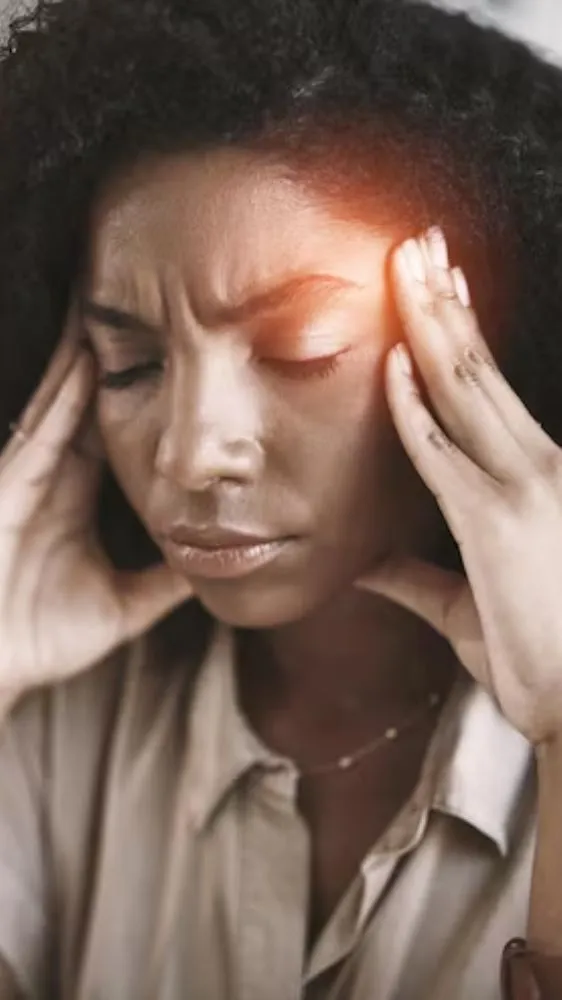 बार-बार हो रहा है सिर दर्द? इन खतरनाक बीमारियों का हो सकता है संकेत बार-बार हो रहा है सिर दर्द? इन खतरनाक बीमारियों का हो सकता है संकेत