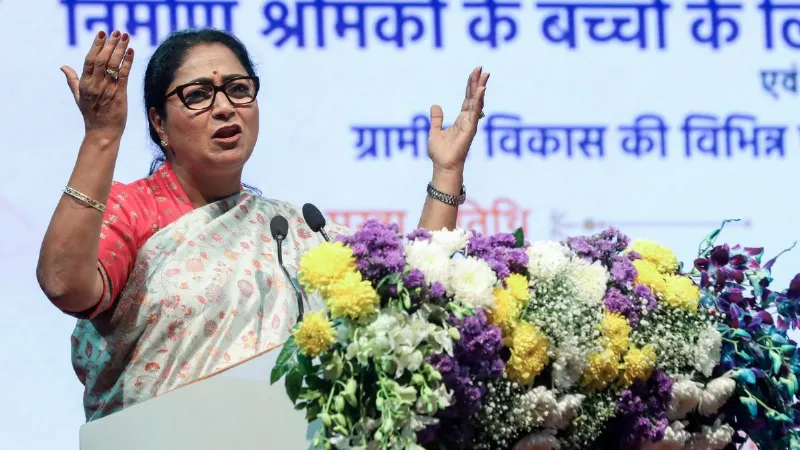 दिल्ली के विकास को मिलेगी नई उड़ान! सीएम रेखा गुप्ता ने MCD को दी बड़ी सौगात; जानिए क्या है प्लान