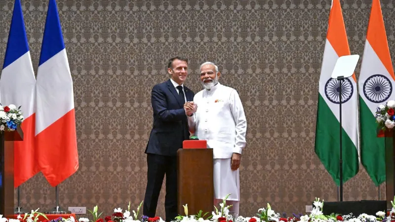 हेलीकॉप्टर, HAMMER मिसाइल से लेकर AI तक.. फ्रांस के राष्ट्रपति मैक्रों के भारत दौरे पर 21 बड़े समझौते
