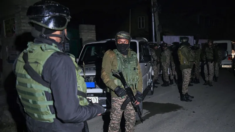 जम्मू-कश्मीर में जैश कमांडर सैफुल्लाह गैंग का सफाया, आठ आतंकी ढ़ेर, क्या है 'ऑपरेशन त्राशी-1'?