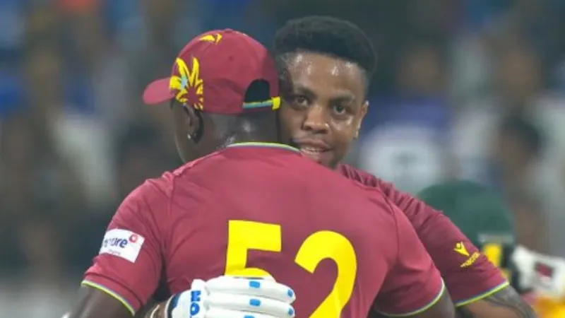 शिमरॉन हेटमायर की तूफानी पारी, 16 दिन में फिर बनाया सबसे तेज अर्धशतक का नया रिकॉर्ड