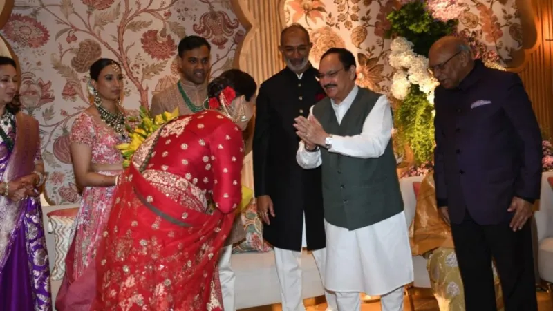 दैनिक जागरण के संपादक की बेटी की शादी में जुटे बीजेपी के कई बड़े नेता, देखें तस्वीरें