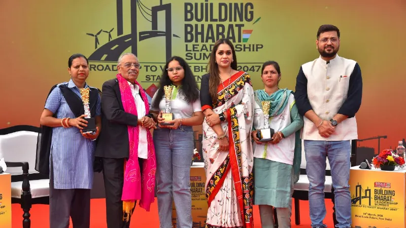 Payal@40: डॉ. पायल कनोडिया का राष्ट्रव्यापी मिशन, 40 हफ्तों में 40 जिलों तक बदलाव की पहल