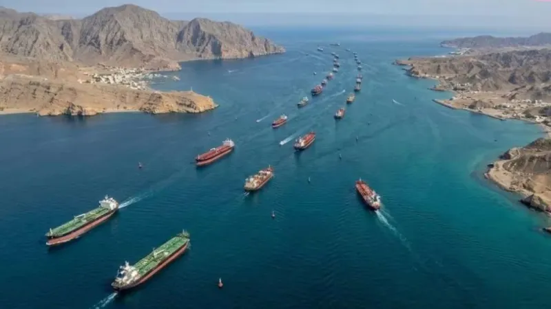 होर्मुज स्ट्रेट पर टकराव! 22 देशों ने ईरान को दी कड़ी चेतावनी, तीसरे विश्व युद्ध की तरफ बढ़ रही दुनिया?