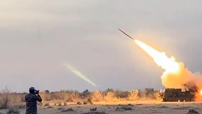 मिडिल ईस्ट जंग के बीच भारत ने शुरू की तैयारी, तैनात कर रहा 'देसी ब्रह्मास्त्र', जानें ताकत और खासियत