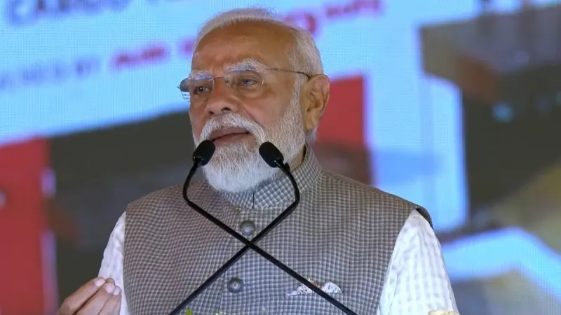 भारत इस मुश्किल समय को पार कर लेगा... जेवर अंतरराष्ट्रीय हवाई अड्डे के उद्घाटन के दौरान बोले पीएम मोदी