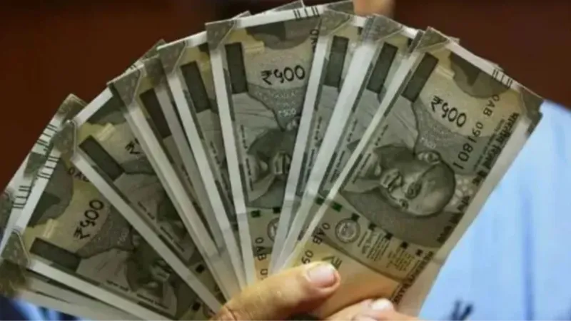 8वें वेतन आयोग को लेकर आया बड़ा अपडेट, जानें किस तारीख से होगा लागू; संसद में मंत्री ने दी जानकारी
