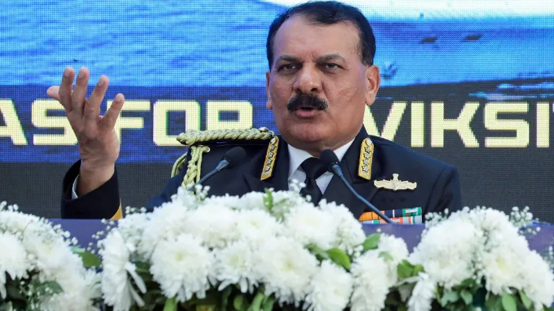 पाकिस्तान पर हमला करने वाली थी इंडियन नेवी, गिड़गिड़ाने पर छोड़ा... एडमिरल दिनेश त्रिपाठी का खुलासा