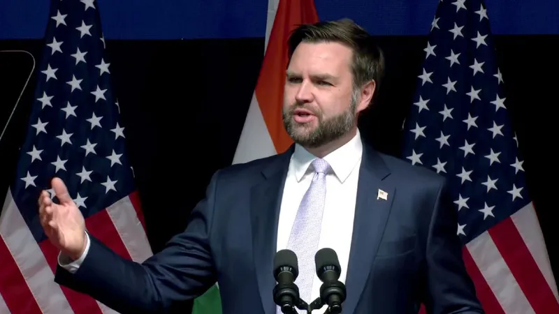 5 अमेरिकी विमान, 10 SUV, 3 हेलिकॉप्टर... शांति वार्ता के लिए क्या-क्या लेकर पाकिस्तान में उतरे जेडी वेंस?