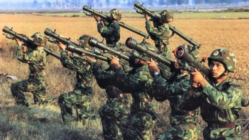 बातचीत तो बस बहाना, चीन के साथ मिलकर असली खेल करने में लगा ईरान! ड्रैगन भेज रहा ये खतरनाक हथियार