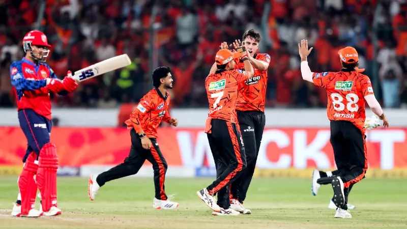 IPL 2026: हैदराबाद से हार के बाद दूसरे नंबर पर खिसकी पंजाब, प्लेऑफ की रेस हुई और ज्यादा रोमांचक