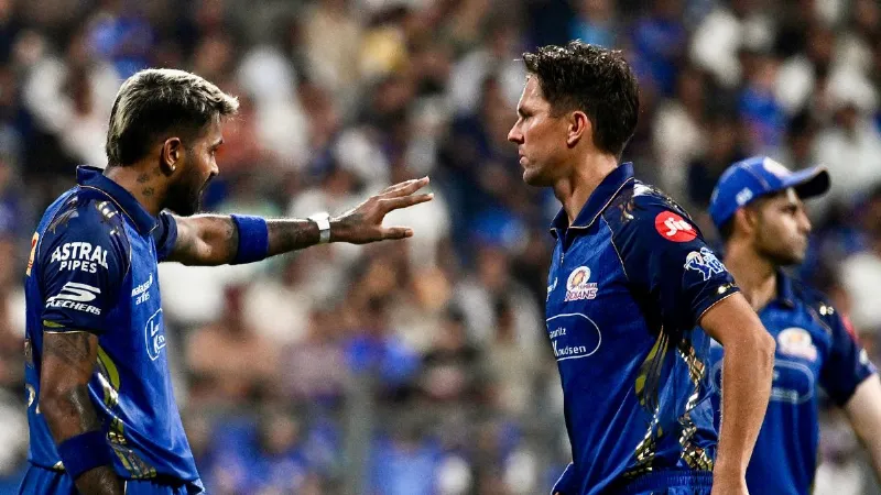IPL 2026: क्या MI के ड्रेसिंग रूम में पड़ गई है फूट? टीम के साथ रायपुर नहीं पहुंचे हार्दिक पांड्या