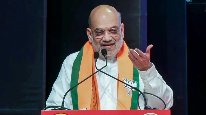 शुभेंदु दा ने दीदी के घर में जाकर उन्हें हराया... बैठक में बोले अमित शाह, BJP कार्यकर्ताओं को किया याद