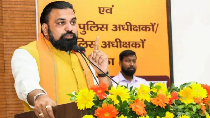 बिहार में अफसरों के लिए सख्त नियम, शिकायत लंबित रही तो 31वें दिन निलंबन; CM सम्राट चौधरी का बड़ा आदेश