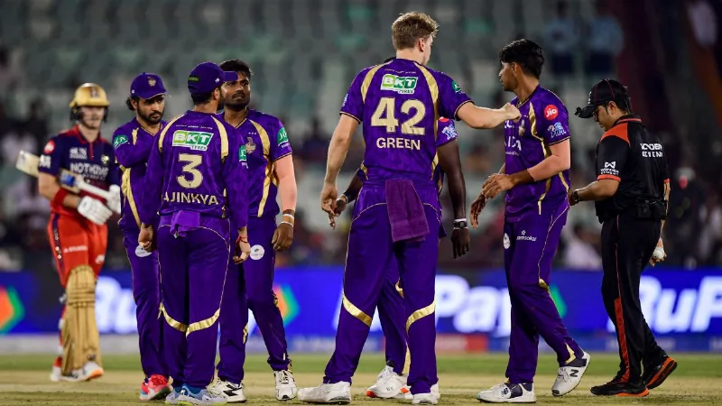 IPL 2026: गुजरात से हारते ही खत्म हो सकता है KKR का सफर, समझिए प्लेऑफ का पूरा समीकरण