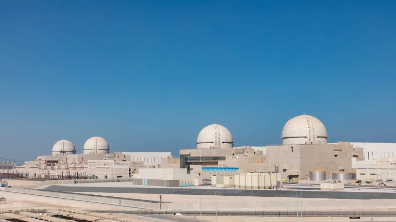 ड्रोन अटैक से दहला UAE, बराकाह न्यूक्लियर साइट के बाहरी इलाके में लगी आग; जानें पूरी जानकारी