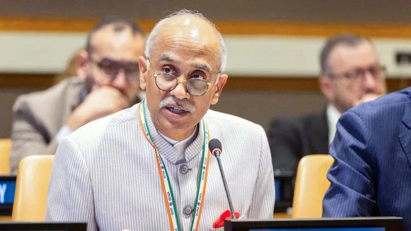 अपने लोगों पर बम बरसाने वाले हमें न सिखाएं... UN में भारत ने पाकिस्तान को लताड़ा, आतंकवाद पर दिखाया आईना
