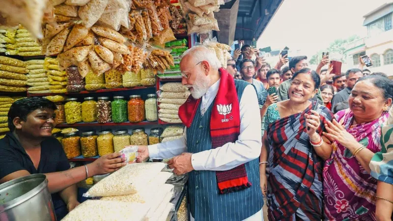 बंगाल में जिस शख्स के दुकान पर PM मोदी ने खाई थी झालमुड़ी, उसे मिली धमकी; पुलिस ने शुरू की जांच