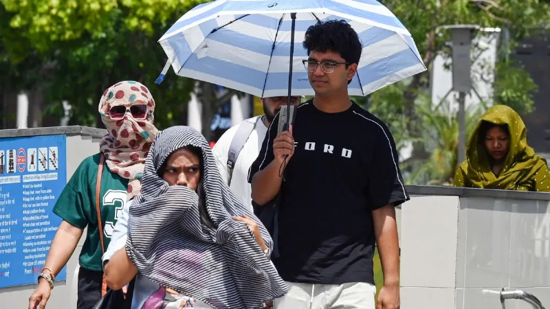 Delhi Temperature Heatwave Alert imd delhi weather forecast
