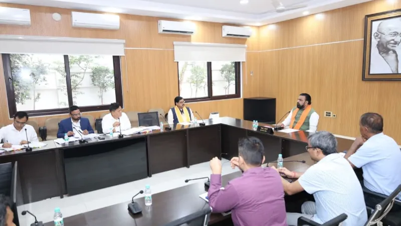 बिहार में शिक्षक भर्ती को लेकर सीएम सम्राट चौधरी का बड़ा ऐलान, विज्ञापन को लेकर हुई स्थिति साफ