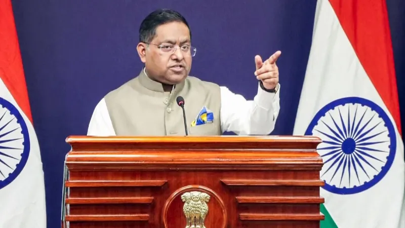 भारत ने कश्मीर मुद्दे पर चीन-पाकिस्तान को लताड़ा, कहा -  किसी को भी टिप्पणी करने का हक नहीं