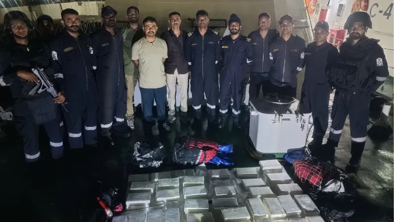 नशा तस्करी के खिलाफ बड़ी कार्रवाई, गुजरात ATS और कोस्ट गार्ड ने पकड़ी 115 KG कोकीन, जानें इसकी कीमत