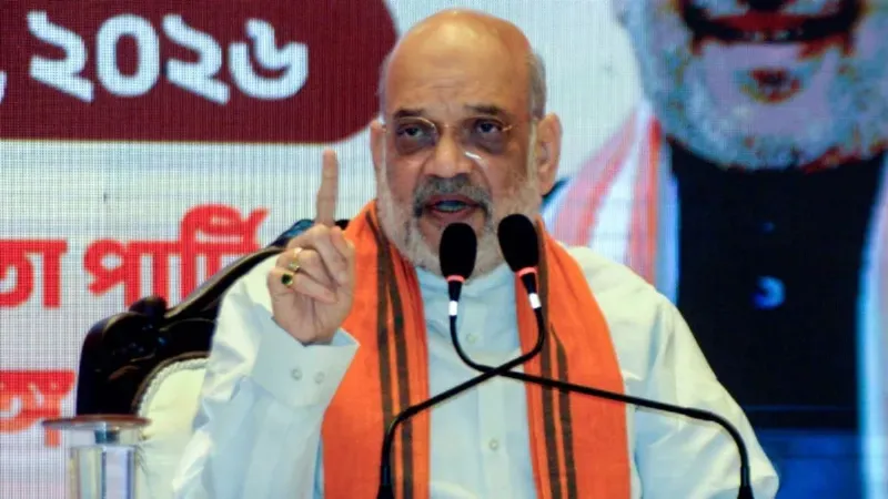 एक-एक घुसपैठिए को चुन-चुनकर बाहर निकाला जाए... अमित शाह की सख्त चेतावनी, ममता बनर्जी पर साधा निशाना