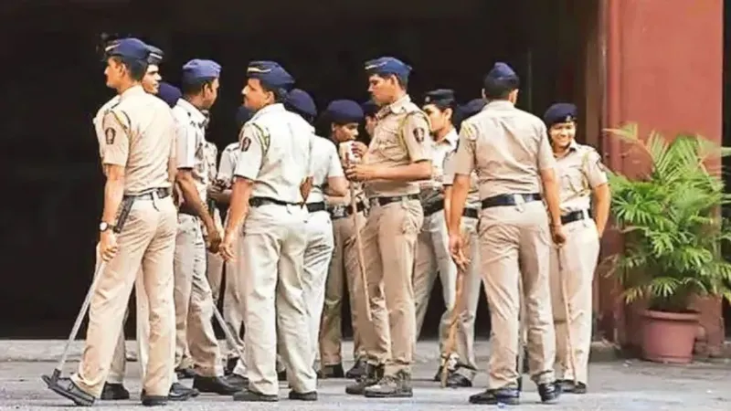 दिल्ली पुलिस की बड़ी कार्रवाई, आतंकी साजिश का भंडाफोड़, ISI से जुड़े 9 संदिग्ध गिरफ्तार