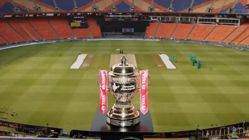 RCB vs GT Final: बारिश से रद्द हुआ IPL फाइनल तो किस टीम को मिलेगी ट्रॉफी? जानें क्या है नियम