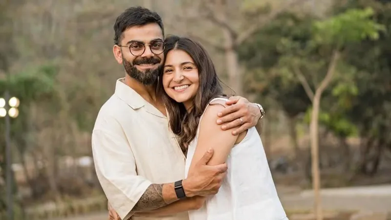 Anushka Sharma Phone Wallpaper Virat Kohli Premanand Maharaj viral video