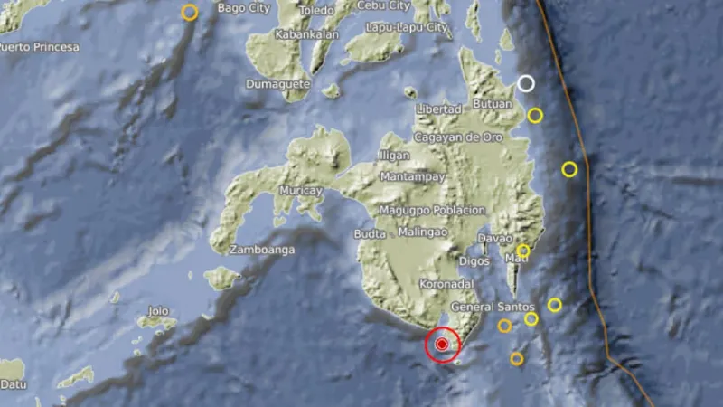Earthquake in Philippines Mindanao tsunami warning watch video