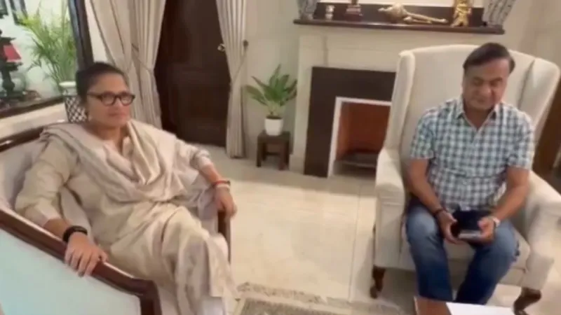 ममता बनर्जी को लगा एक और झटका, अब इस सांसद ने दिया इस्तीफा, CM हिमंता के साथ आई तस्वीर