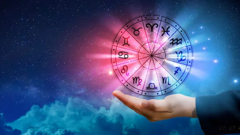 Aaj Ka Rashifal: वृष और वृश्चिक राशि के जातक रहें आर्थिक मामलों में सतर्क, जानें सभी 12 राशियों का हाल