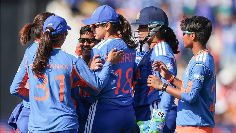 IND-W vs PAK-W: दीप्ति-मंधाना के आगे सरेंडर को गई पूरी टीम, भारत ने पाकिस्तान को दी करारी शिकस्त