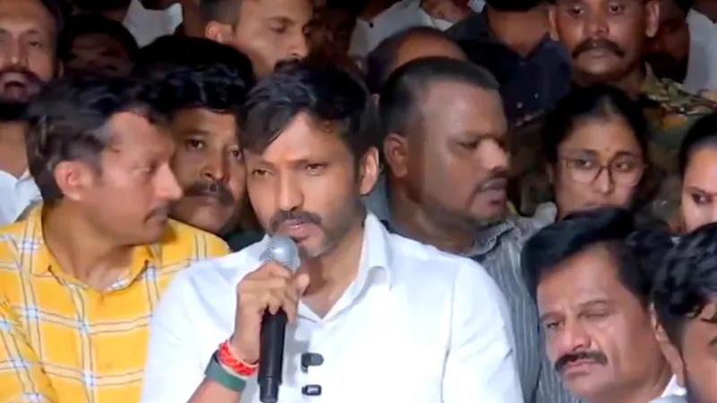 उद्धव ठाकरे को फिर लगा बड़ा झटका, इस सांसद ने अब शिंदे गुट में जाने का किया ऐलान