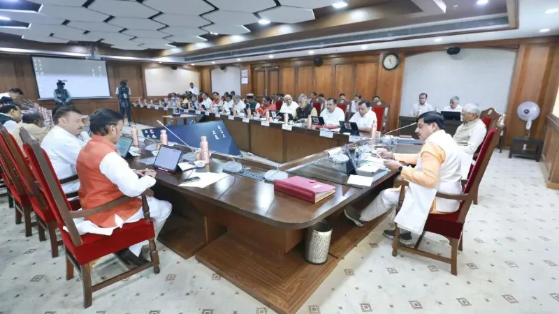 विकास के लिए ₹5960 करोड़ मंजूर, किसानों को बड़ा तोहफा... पढ़ें मध्य प्रदेश कैबिनेट के बड़े फैसले