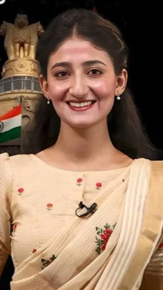 सोशल मीडिया पर थे 1 लाख फॉलोअर्स, 3 बार फेल होने के बाद बंद किया अकाउंट... अब नेहा ने क्रैक किया UPSC