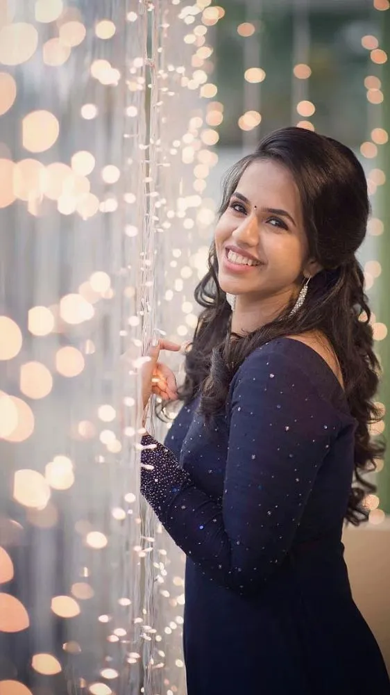 मैदान पर चौके-छक्के, दिल में सिर्फ चारुलता... ऐसी है संजू सैमसन की खूबसूरत लव स्टोरी