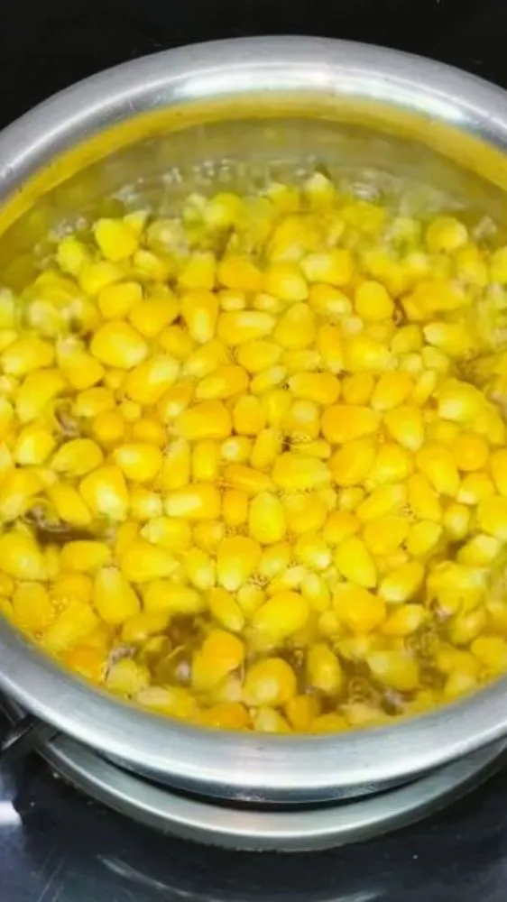 बारिश के मौसम में चाय के साथ बनाएं यह टेस्टी स्नैक, मिनटों में हो जाएगा तैयार