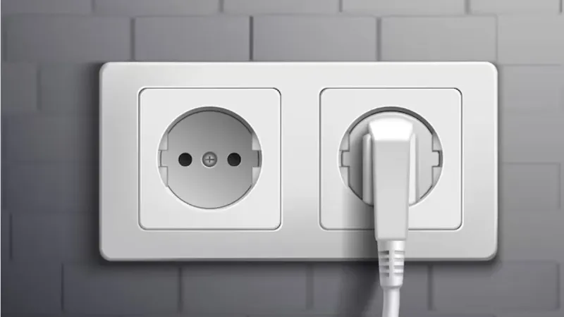 Smart Plug इस्तेमाल करते समय न करें यह गलती, बढ़ सकता है आग लगने का खतरा
